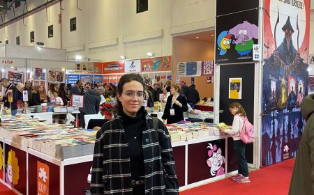 Yazar Deniz Sevinçli'den Keyifli Bir Aşk Hikâyesi...